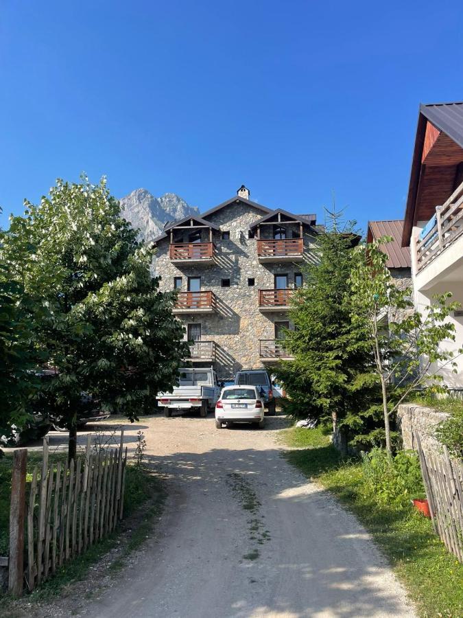 Natyra Balcony Hotel Valbone Exterior photo
