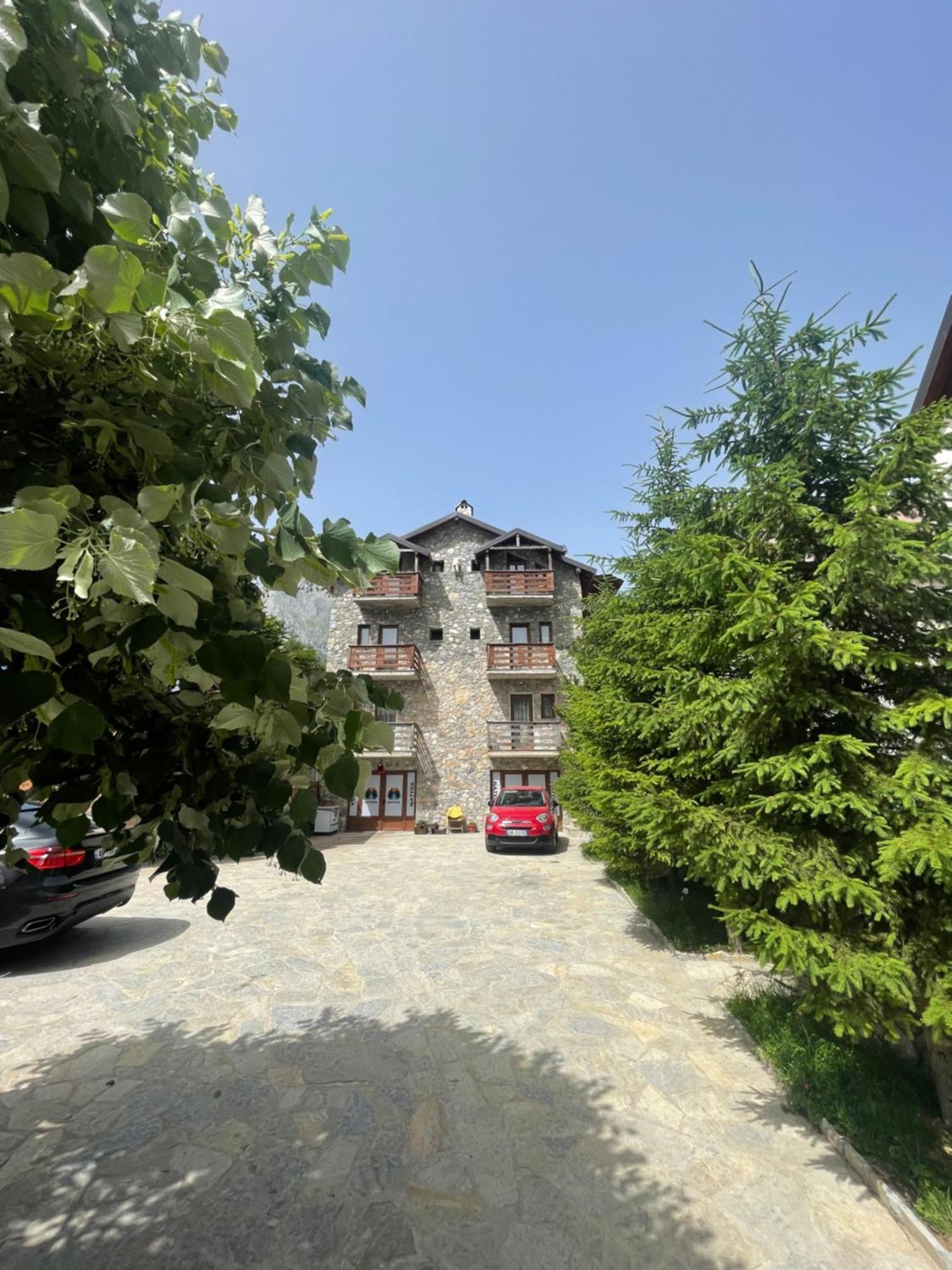Natyra Balcony Hotel Valbone Exterior photo